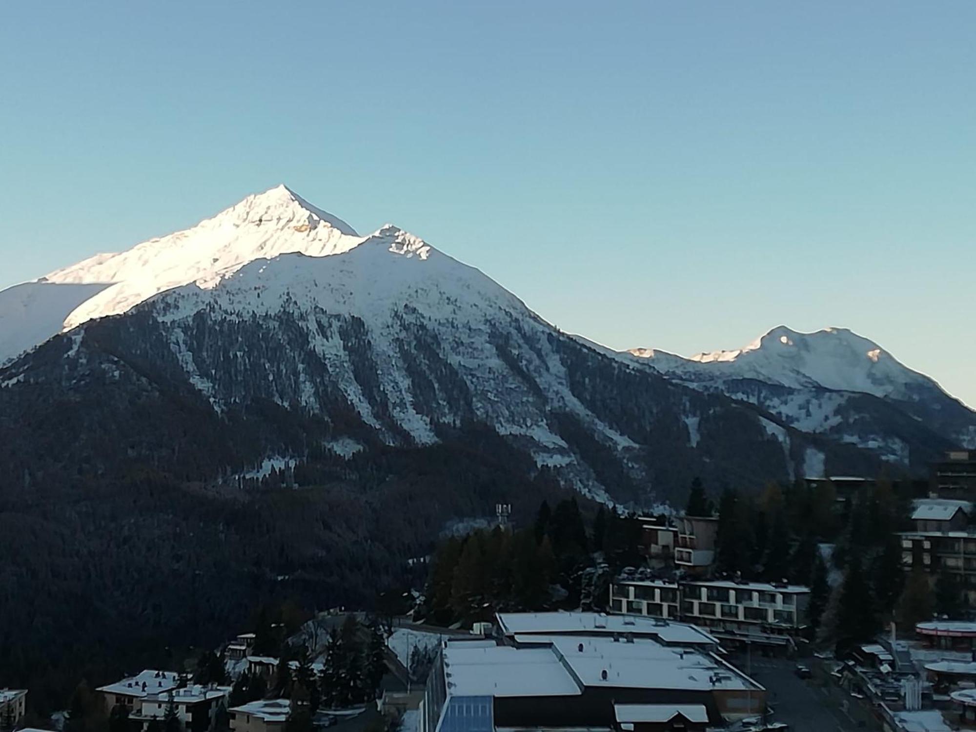 Au Pied Des Pistes Avec Piscine *