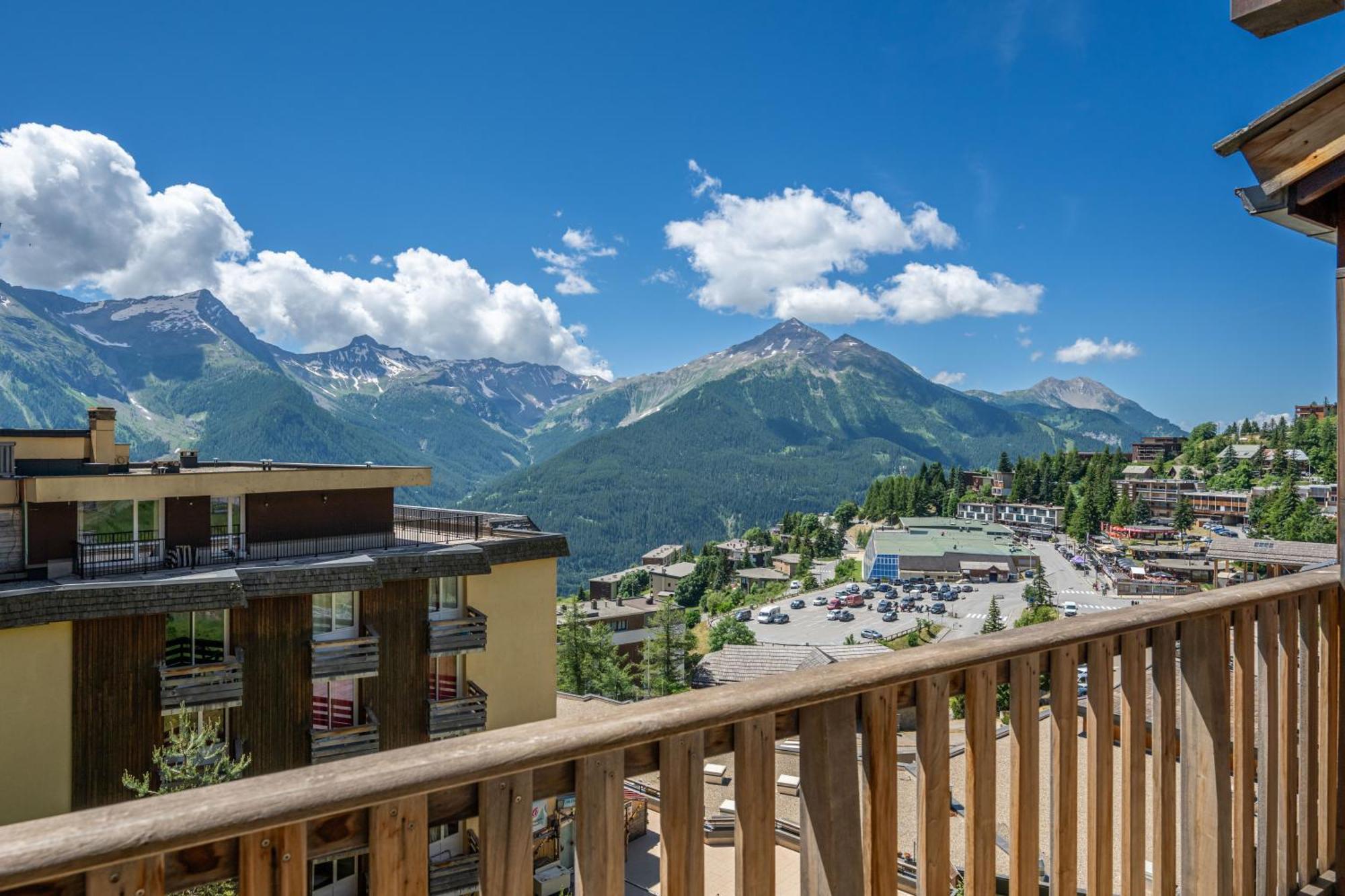 Au Pied Des Pistes Avec Piscine Apartment Orcières
